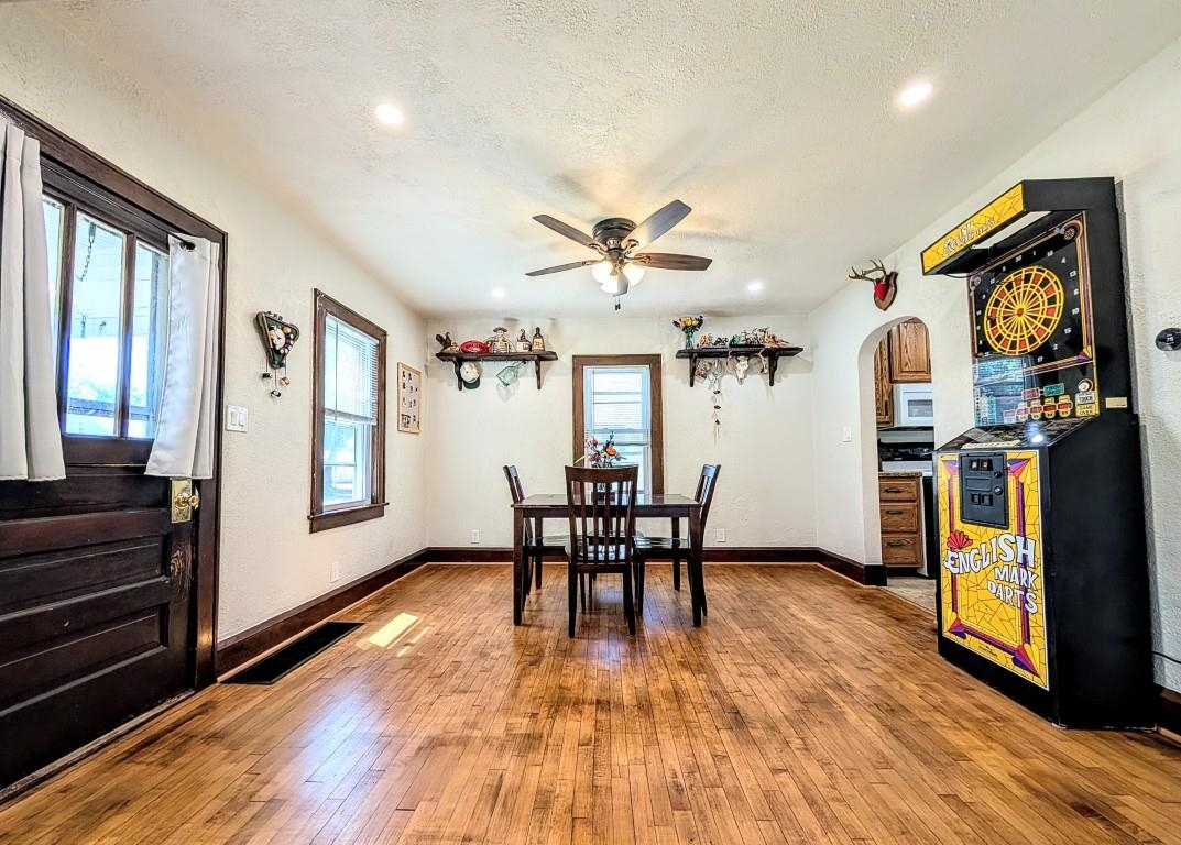 1415 North Bennett Street Appleton, WI 54914 - Photo 8 of 30