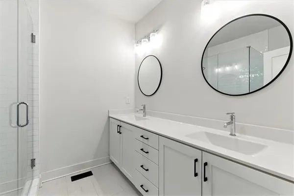 $2,800 | 170 Color Circle, Atlanta, GA 30317