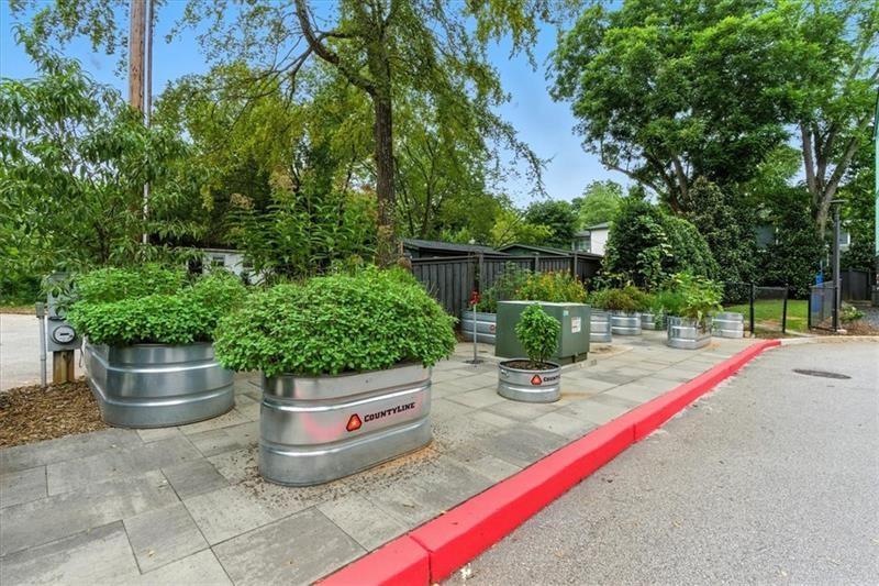 170 Color Circle Atlanta, GA 30317 - Photo 30 of 34