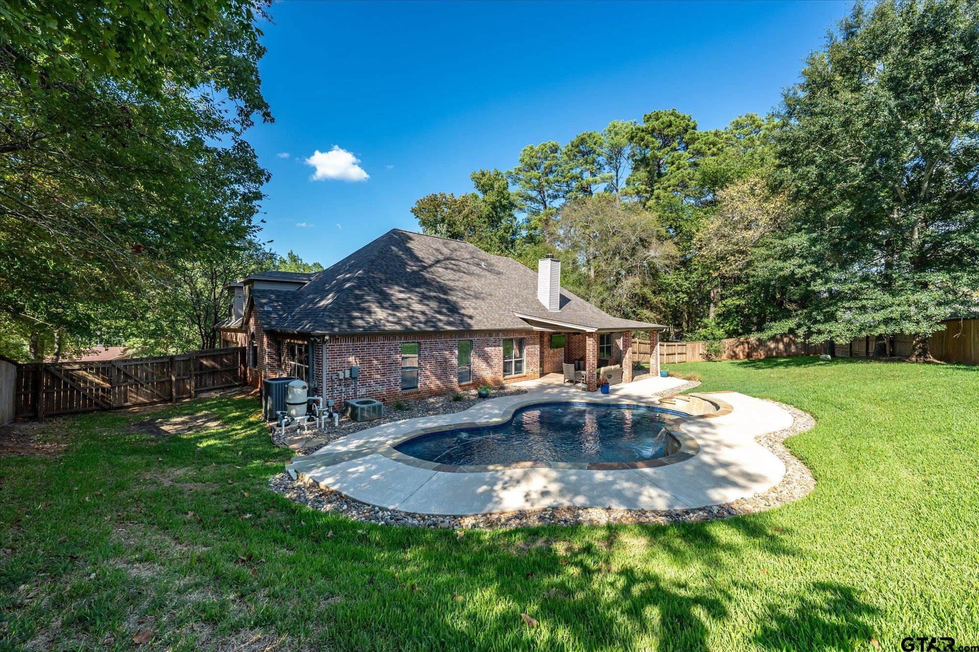 2811 Prestwick Road Jacksonville, TX 75766 - Photo 32 of 37 Gallery Image 32