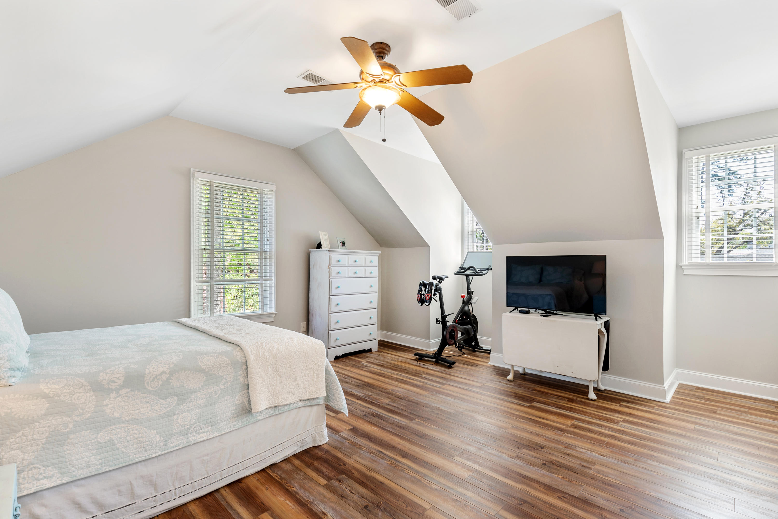 3455 Henrietta Hartford Road Mount Pleasant, SC 29466 - Photo 36 of 54 3455HenriettaHartford-KeenEyeMarketing-3