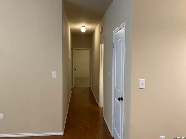 $1,295 | 901 Brown Rock Drive, New Braunfels, TX 78130
