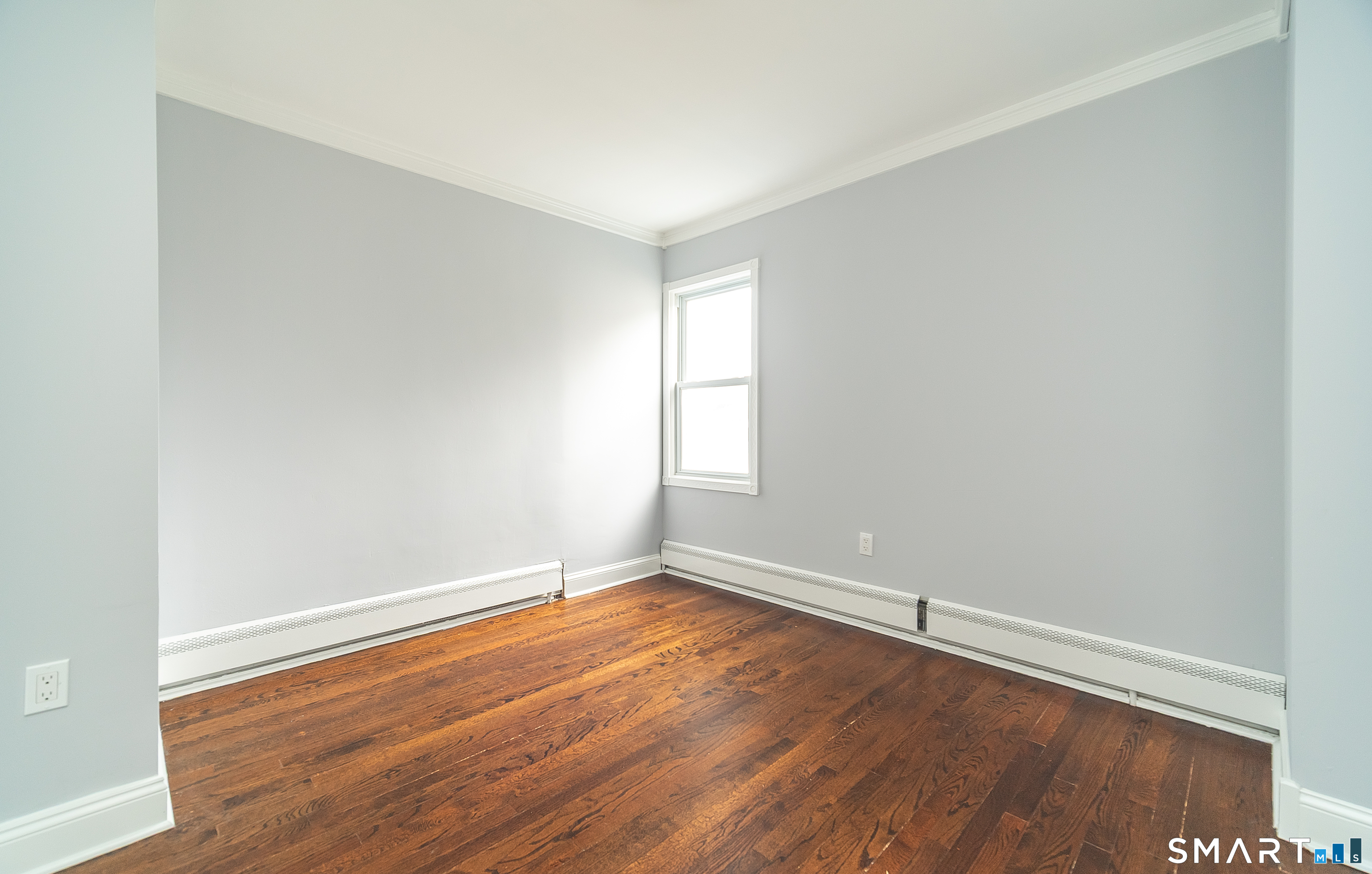 476 Ruth Street Bridgeport, CT 06606 - Photo 20 of 38