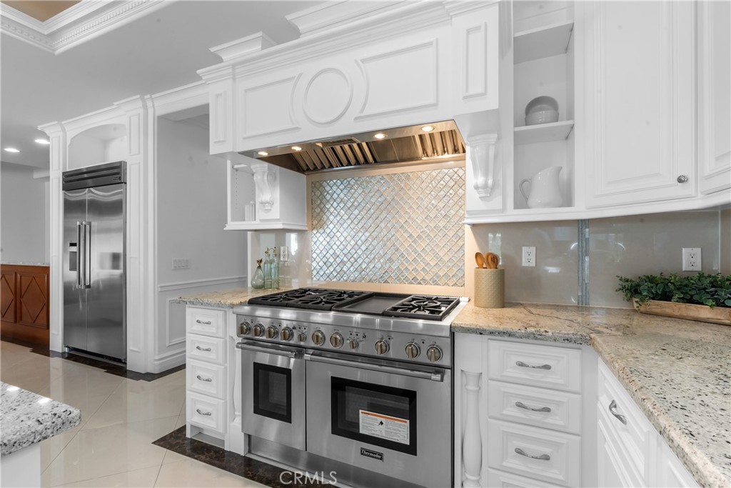 3255 Lombardy Road Pasadena, CA 91107 - Photo 10 of 69 thermador appliances