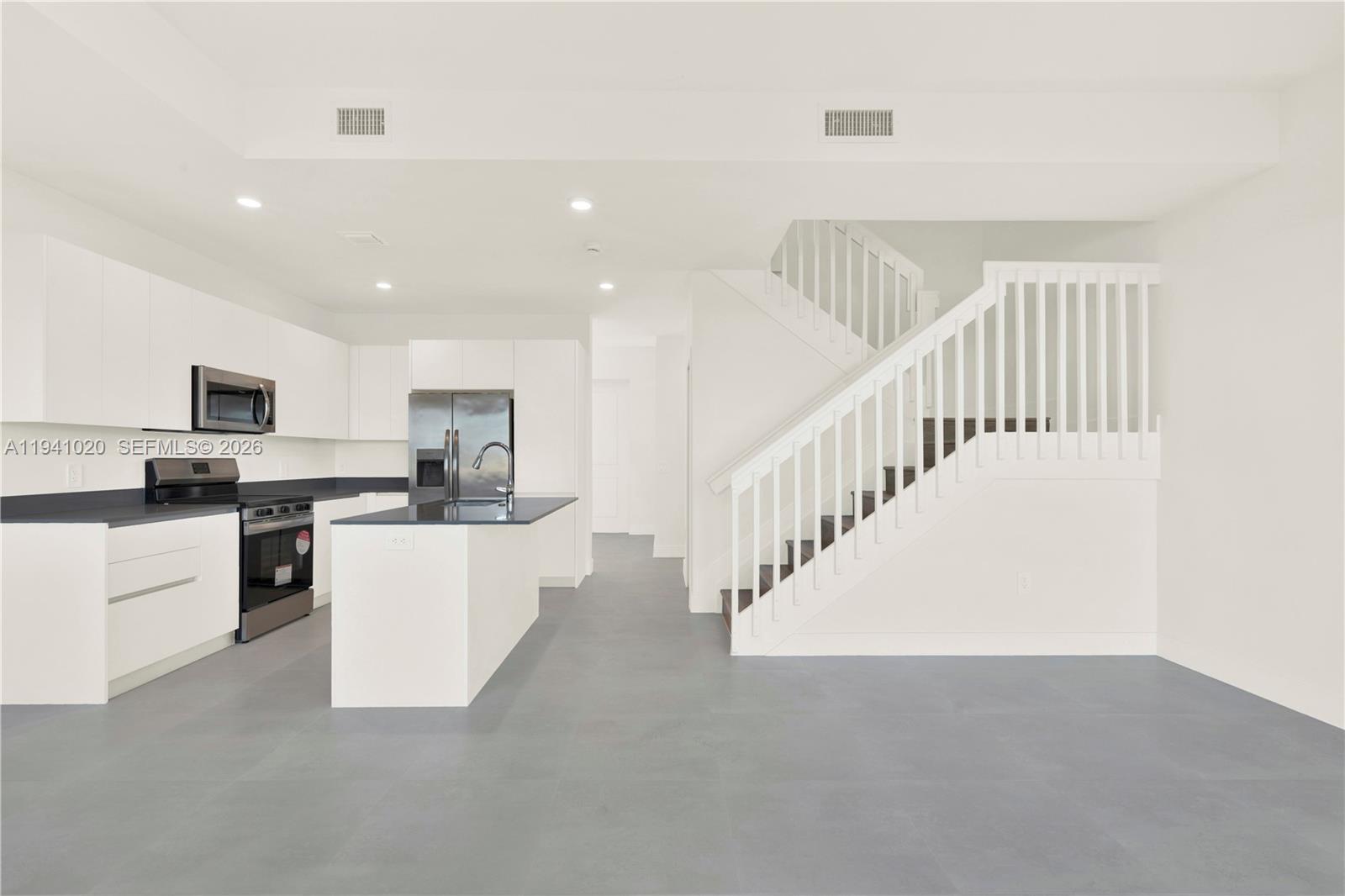 18981 Southwest 344th Terrace, Unit 18981 Homestead, FL 33034 - Photo 3 of 34