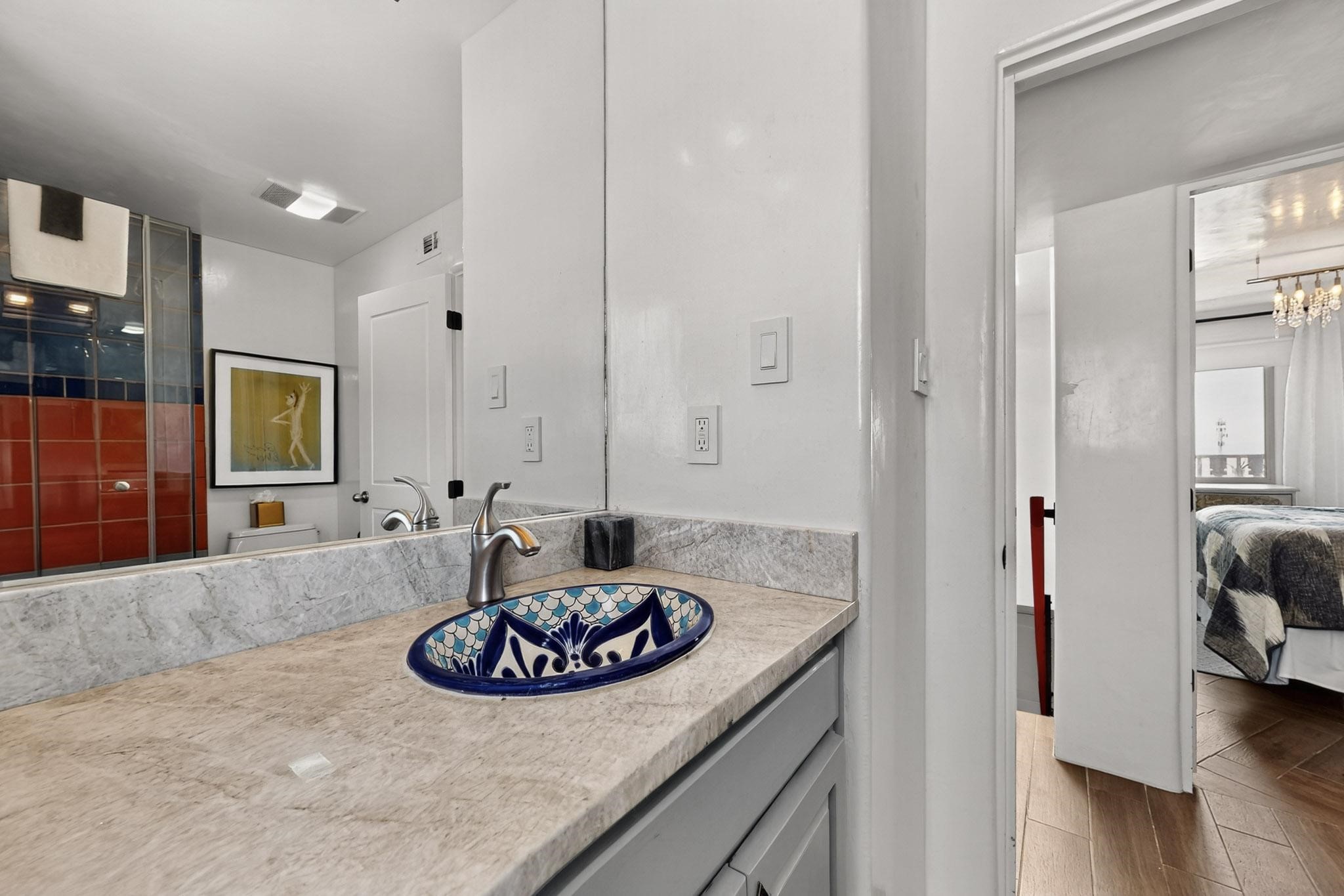 320 Artist Road, Unit 14 Santa Fe, NM 87501 - Photo 33 of 37 Guest Bathroom