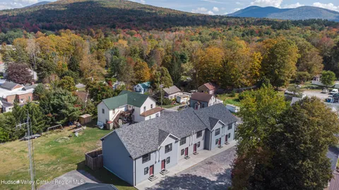 $294,000 | 71 County Road 65, Unit 6, Windham, NY 12439