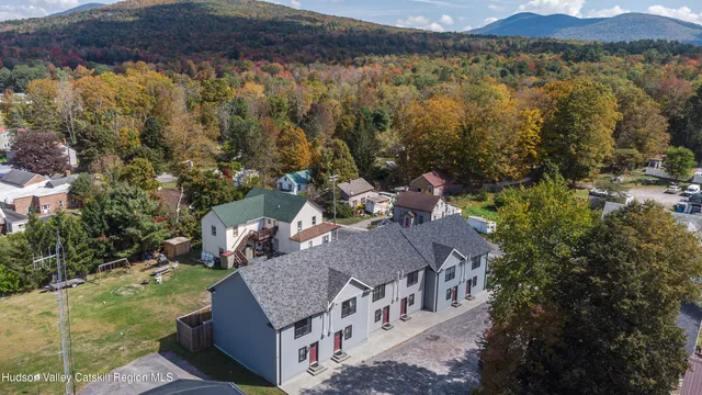 $295,000 | 71 County Road 65, Unit 6, Windham, NY 12439