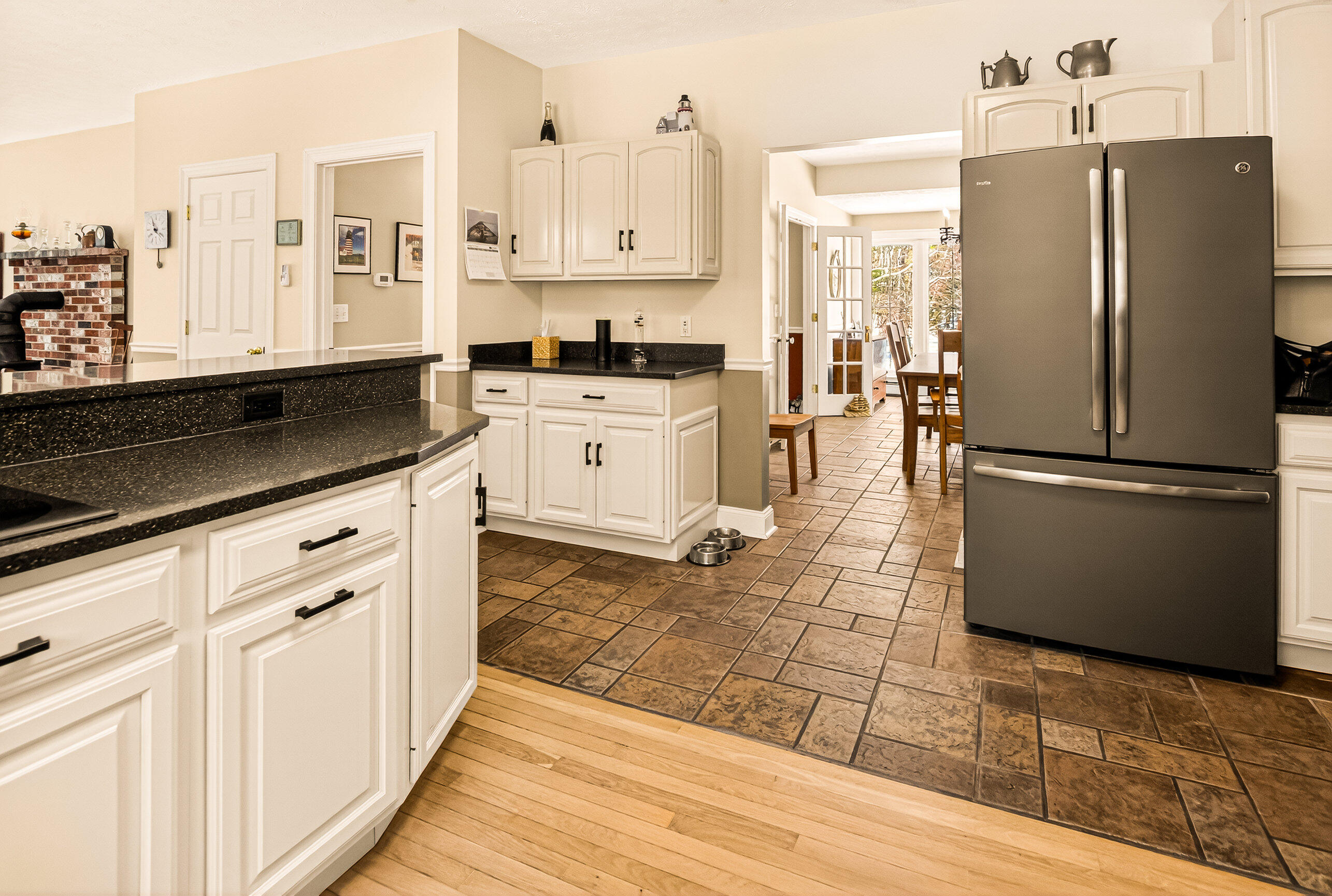 71 Fogg Road Buxton, ME 04093 - Photo 13 of 109 1st Floor-8041