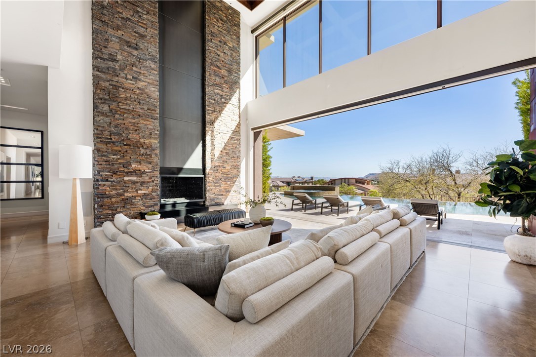 91 Hawk Ridge Drive Las Vegas, NV 89135 - Photo 11 of 97