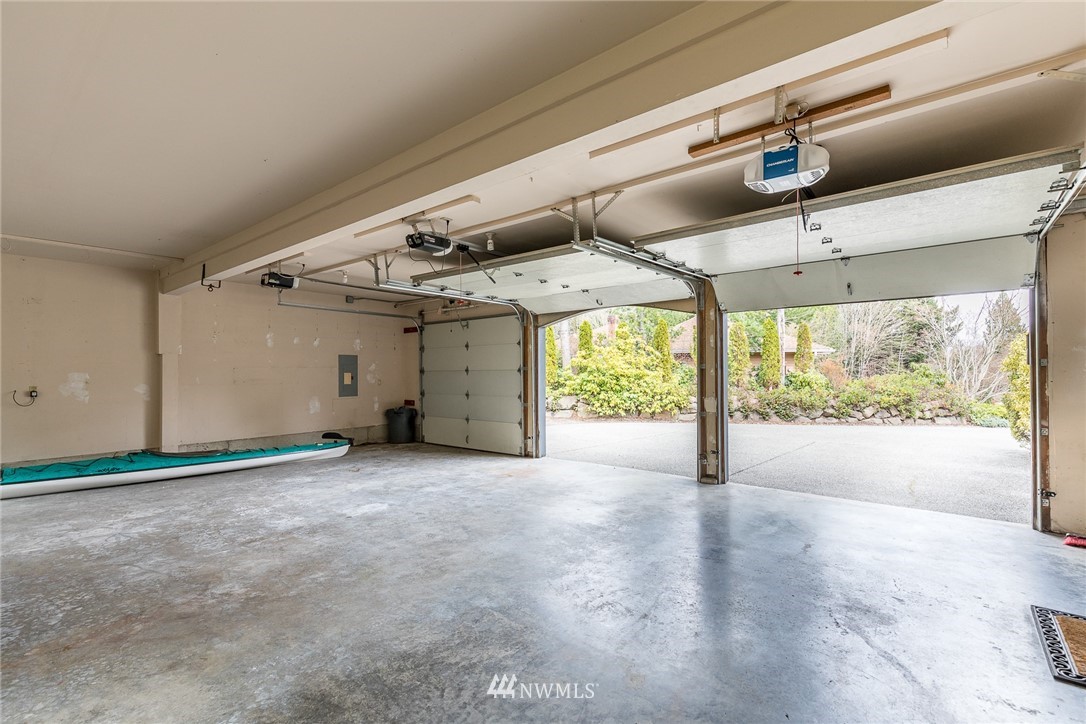 2707 187th Street Southeast Bothell, WA 98012 - Photo 36 of 39 a view of a garage