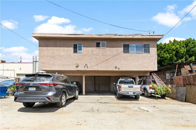 $950,000 | 5150 Valley Boulevard, Los Angeles, CA 90032