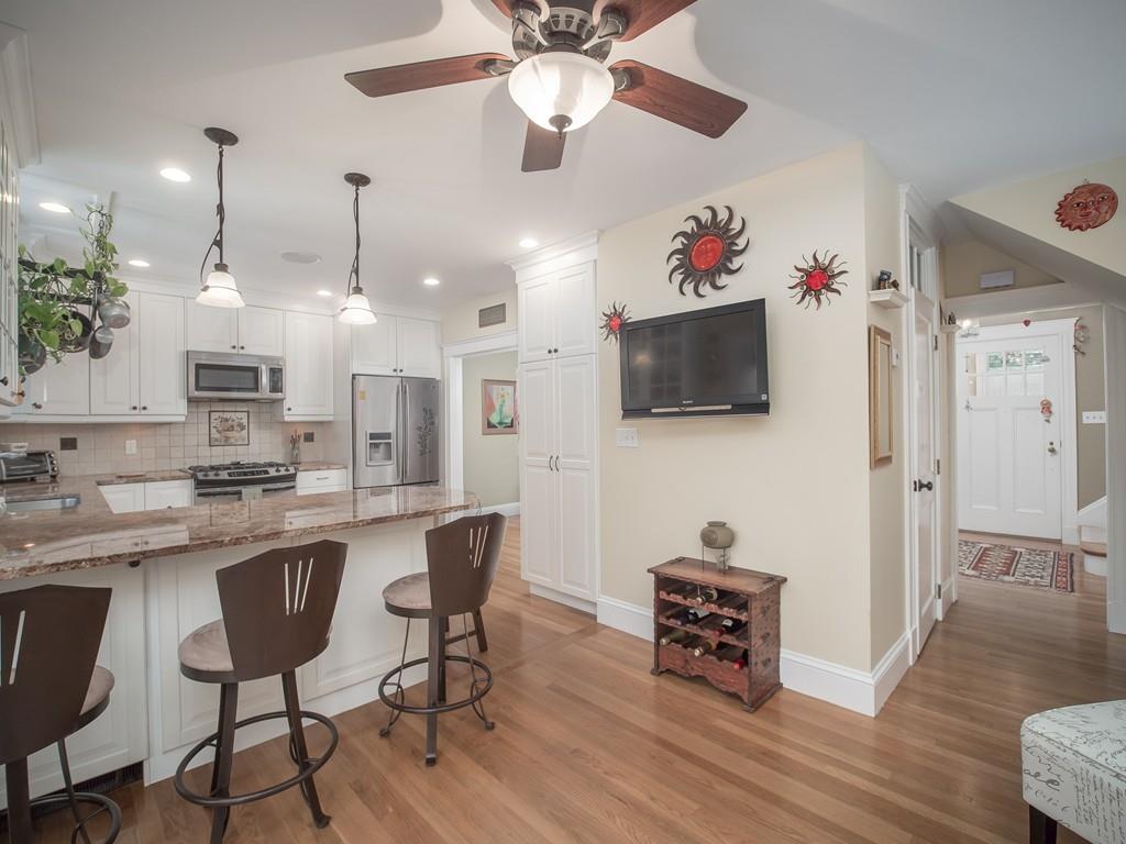 33 Hillside Road Dedham, MA 02026 - Photo 3 of 40 Gallery Image 3
