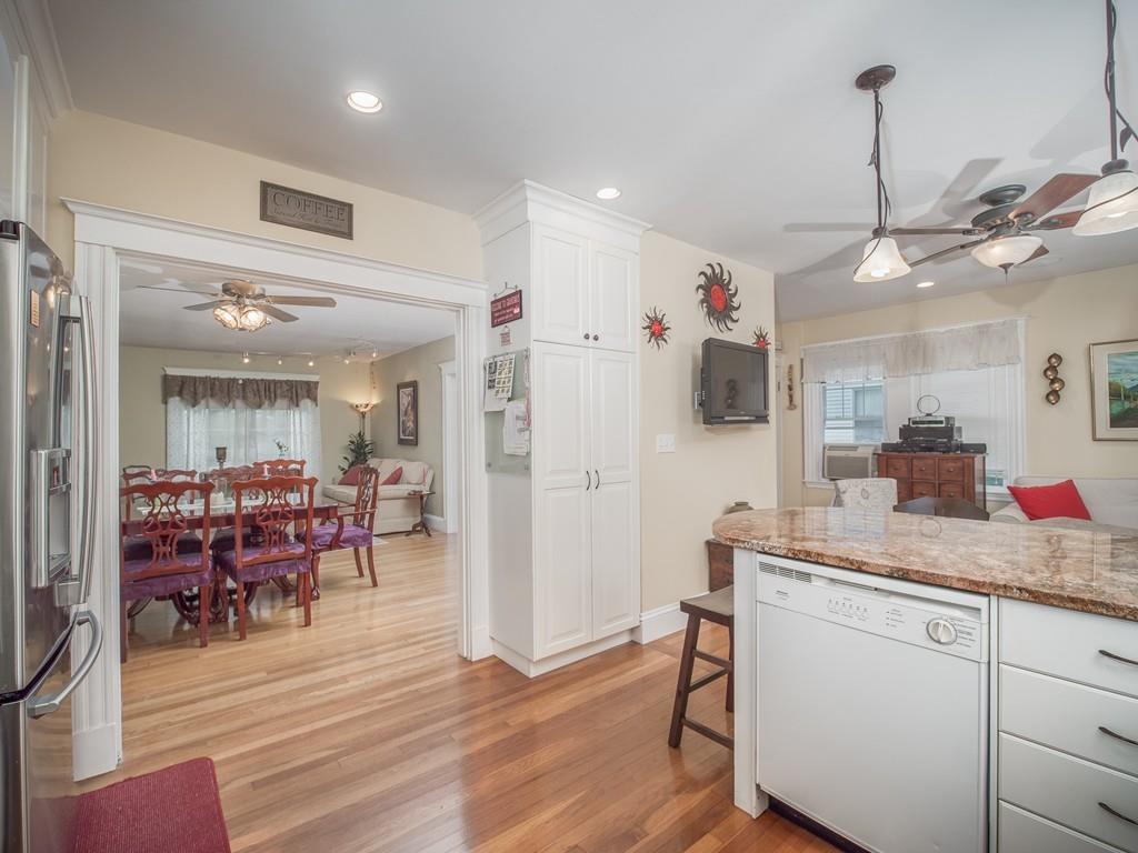 33 Hillside Road Dedham, MA 02026 - Photo 7 of 40 Gallery Image 7