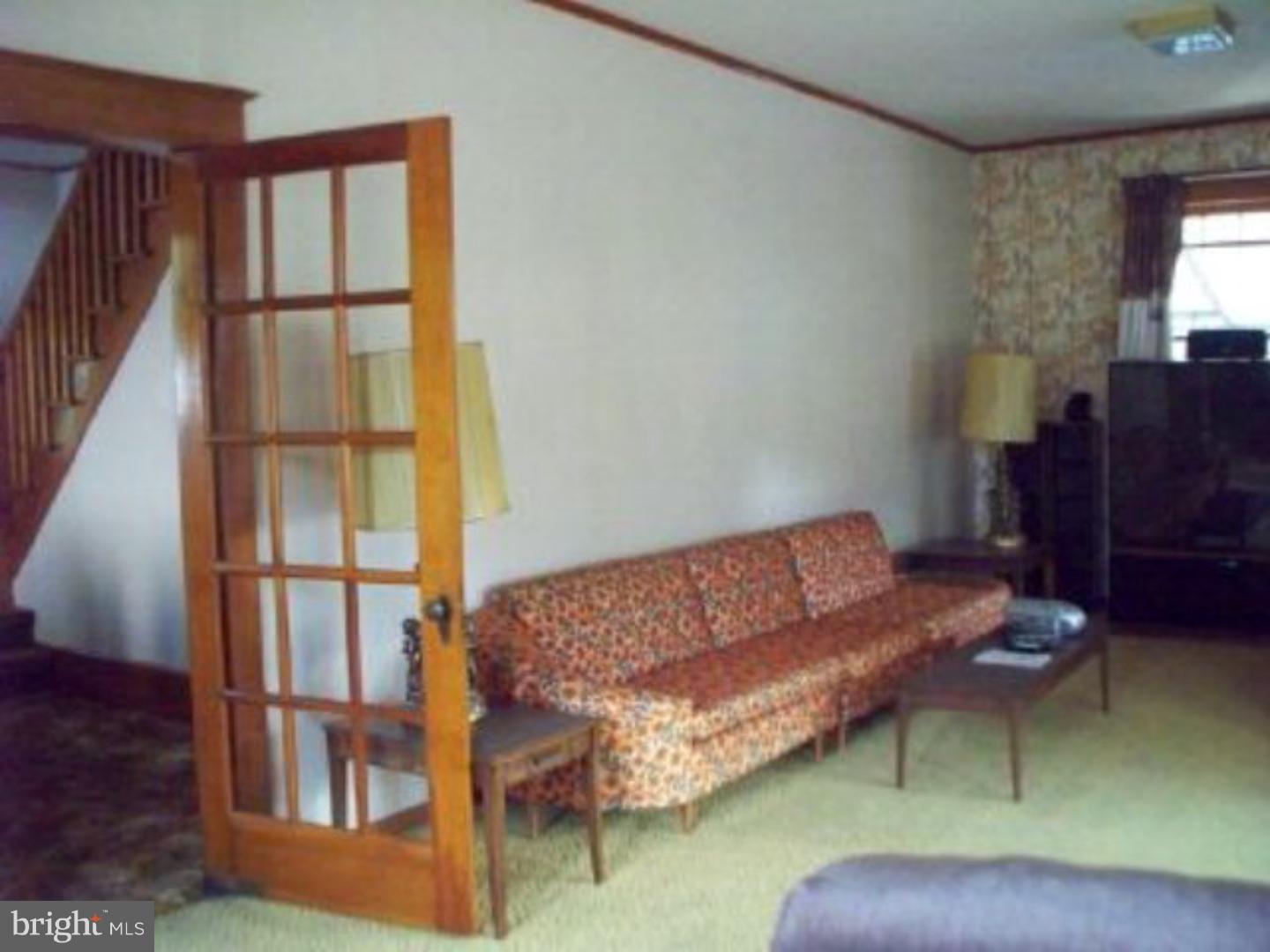 210 Lavelle Road Lavelle, PA 17921 - Photo 8 of 25 Living Room