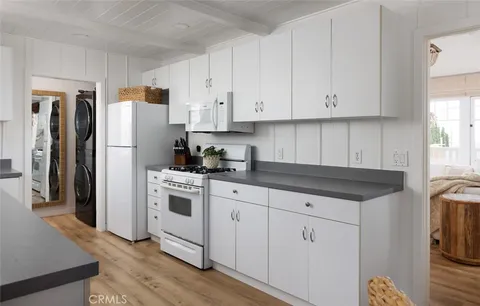 $1,985,000 | 31632 2nd Avenue, Laguna Beach, CA 92651