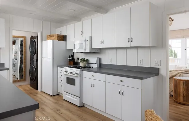 $1,985,000 | 31632 2nd Avenue, Laguna Beach, CA 92651