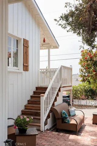 $1,985,000 | 31632 2nd Avenue, Laguna Beach, CA 92651