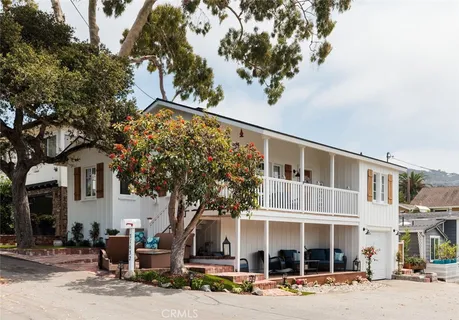 $1,985,000 | 31632 2nd Avenue, Laguna Beach, CA 92651
