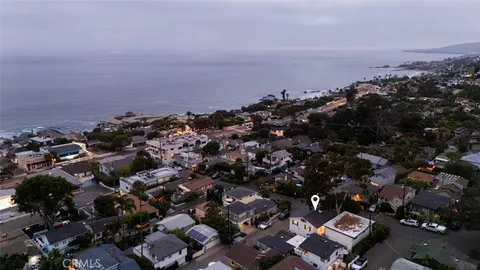 $1,985,000 | 31632 2nd Avenue, Laguna Beach, CA 92651