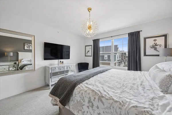 $599,900 | 427 Ashley Avenue, La Grange, IL 60525