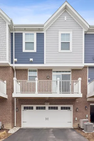 $599,900 | 427 Ashley Avenue, La Grange, IL 60525