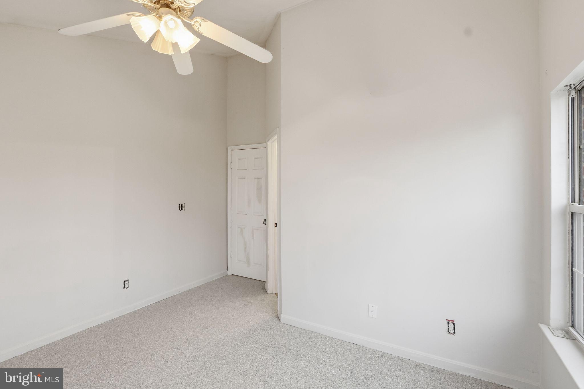15663 Viewpoint Circle Dumfries, VA 22025 - Photo 14 of 30 a view of a chandelier in big room