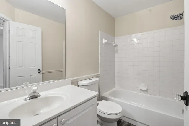 $2,499 | 15663 Viewpoint Circle, Dumfries, VA 22025