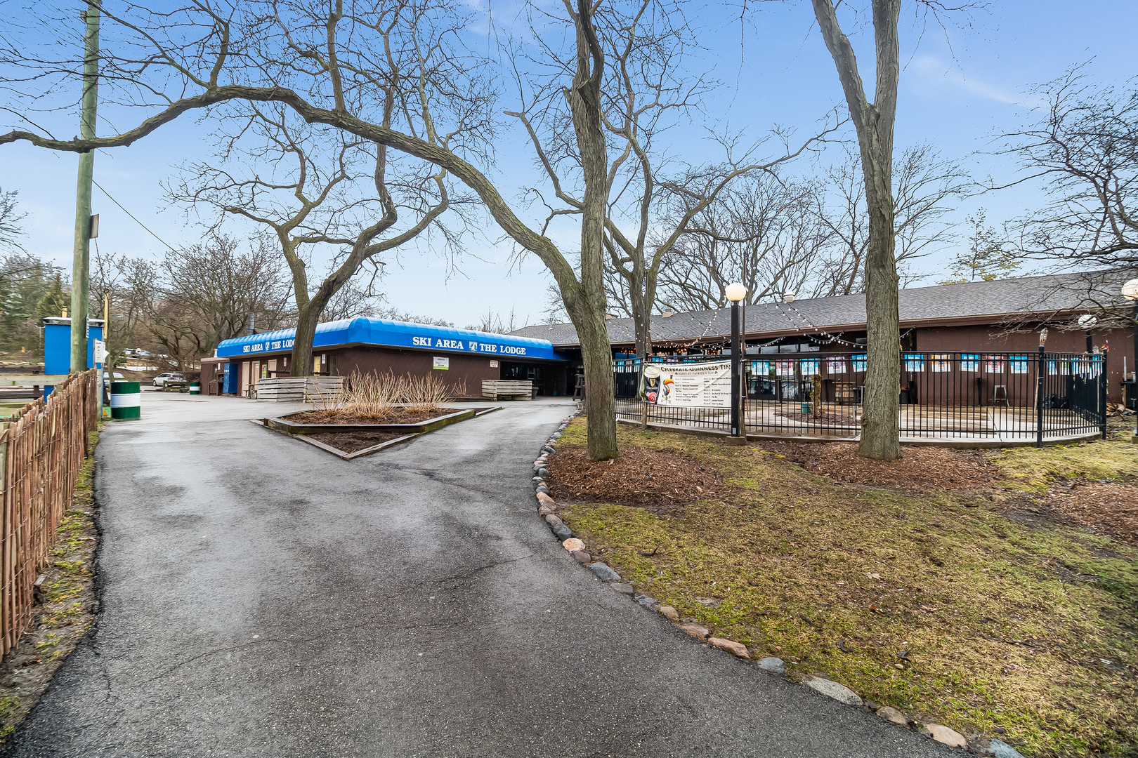 6015 Forest View Road, Unit 1A Lisle, IL 60532 - Photo 27 of 32 a view of street with large trees