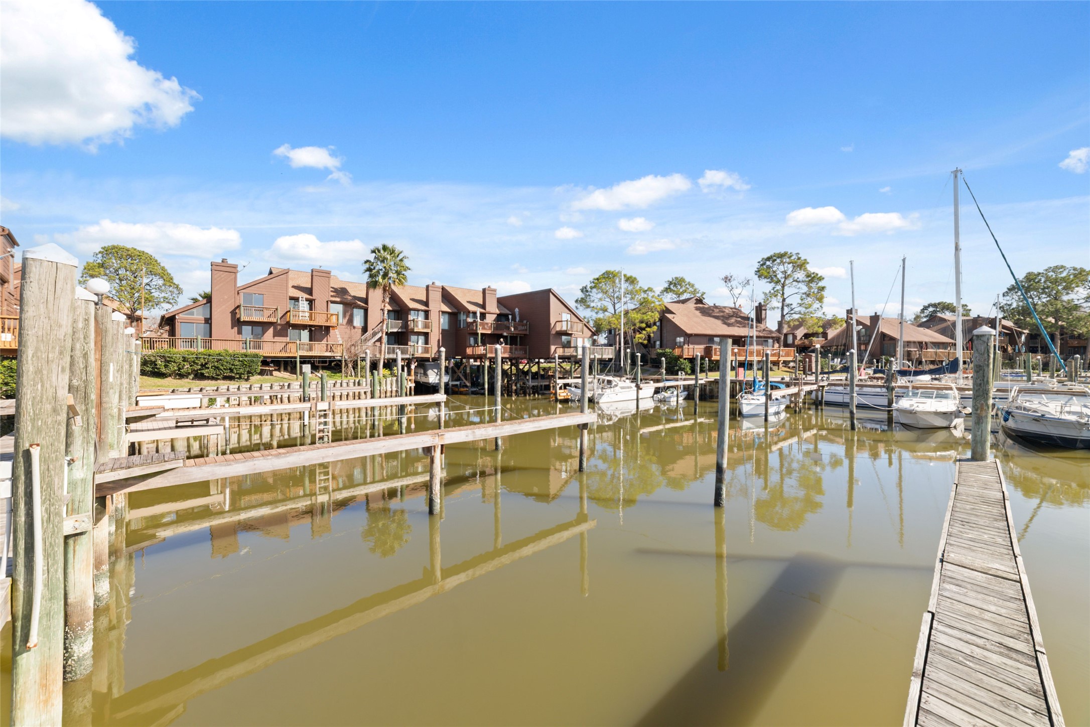 717 Davis Road League City, TX 77573 - Photo 30 of 32 a view of a swimming pool with outdoor seating