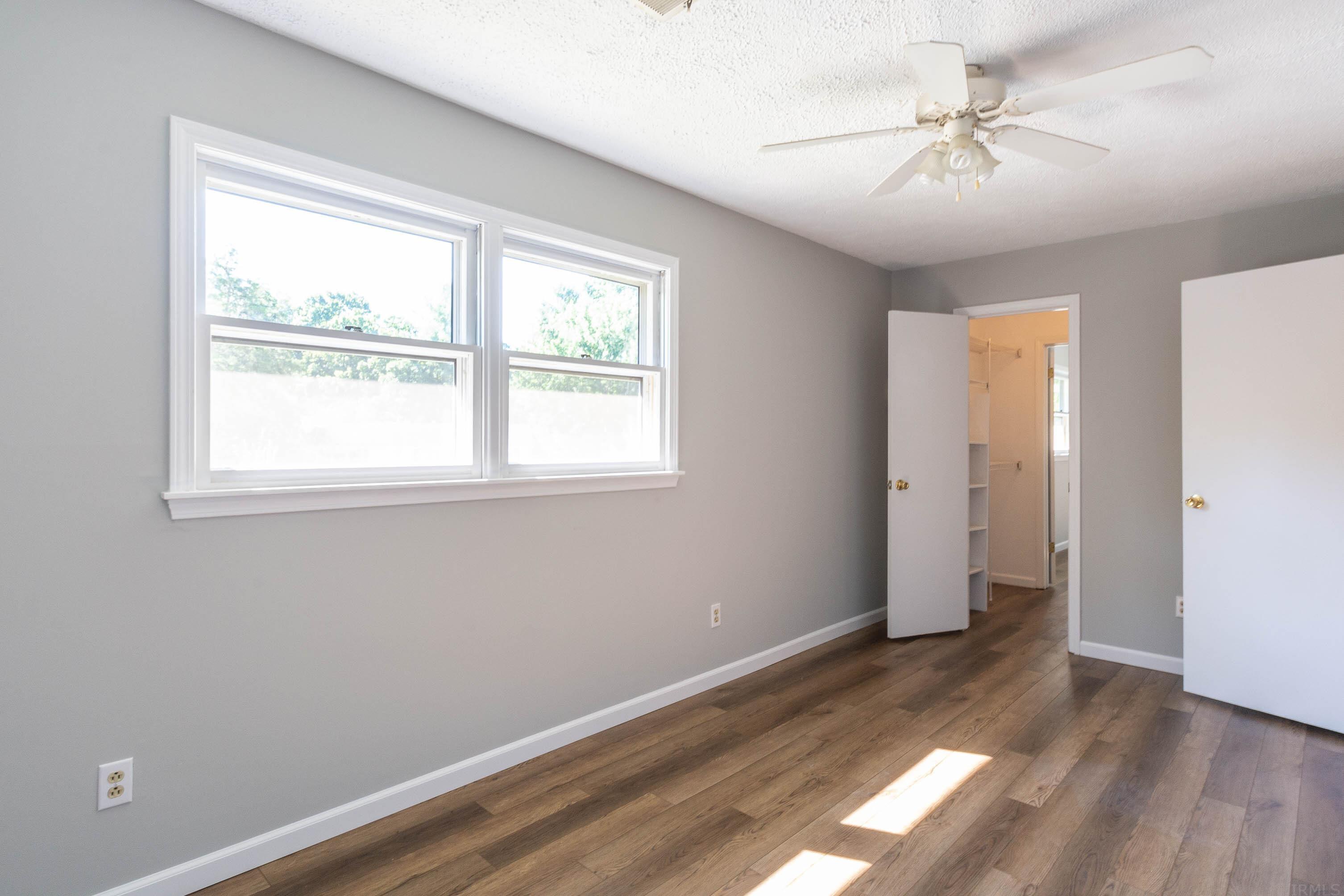 557 North Park Ridge Road Bloomington, IN 47408 - Photo 23 of 34