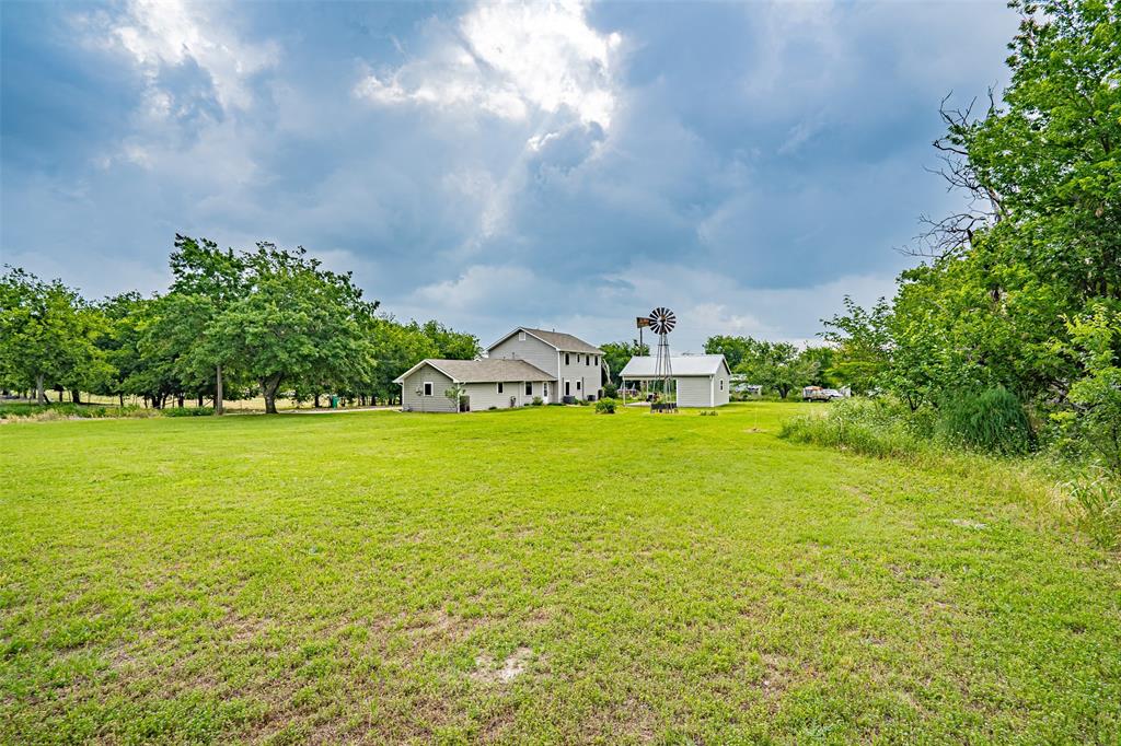 501 Endora Dublin, TX 76446 - Photo 2 of 39 a view of an ocean from a building