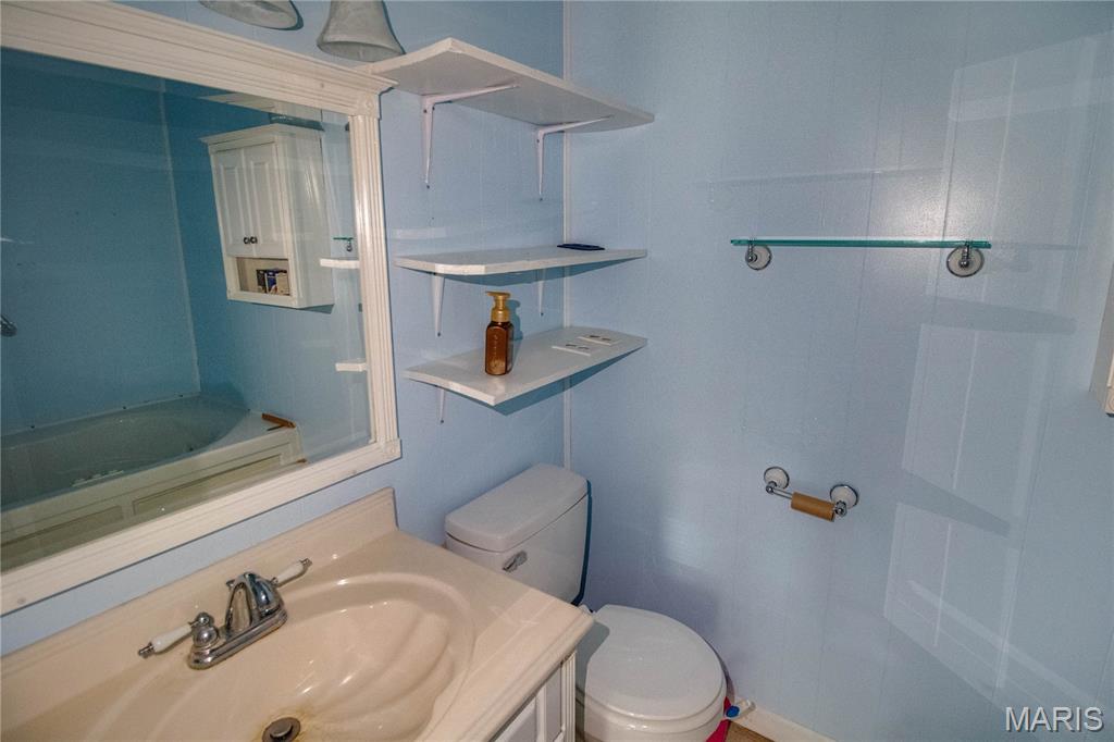 208 South Public Road Fieldon, IL 62031 - Photo 18 of 32