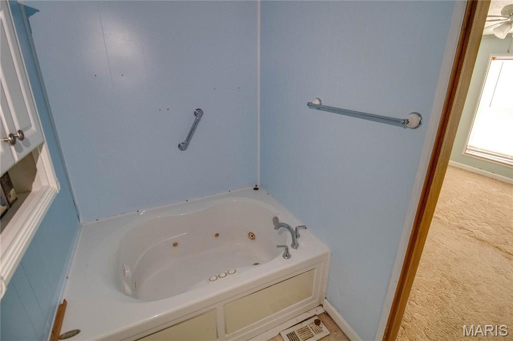 208 South Public Road Fieldon, IL 62031 - Photo 19 of 32