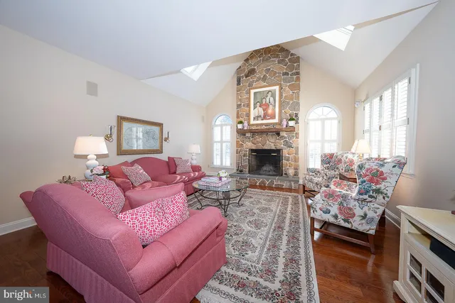 $1,549,000 | 20 Fox Ridge Drive, Malvern, PA 19355