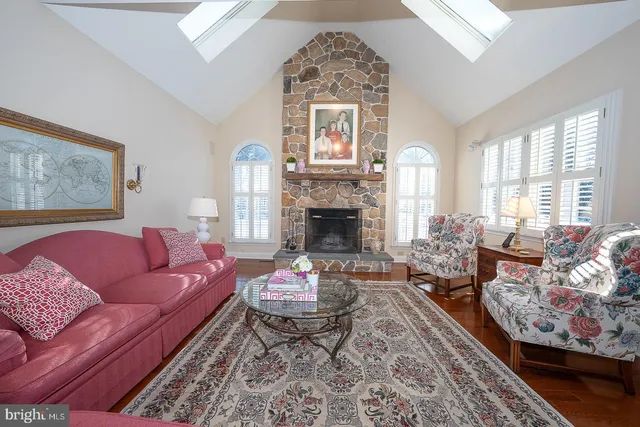 $1,549,000 | 20 Fox Ridge Drive, Malvern, PA 19355