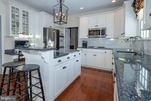 $1,549,000 | 20 Fox Ridge Drive, Malvern, PA 19355