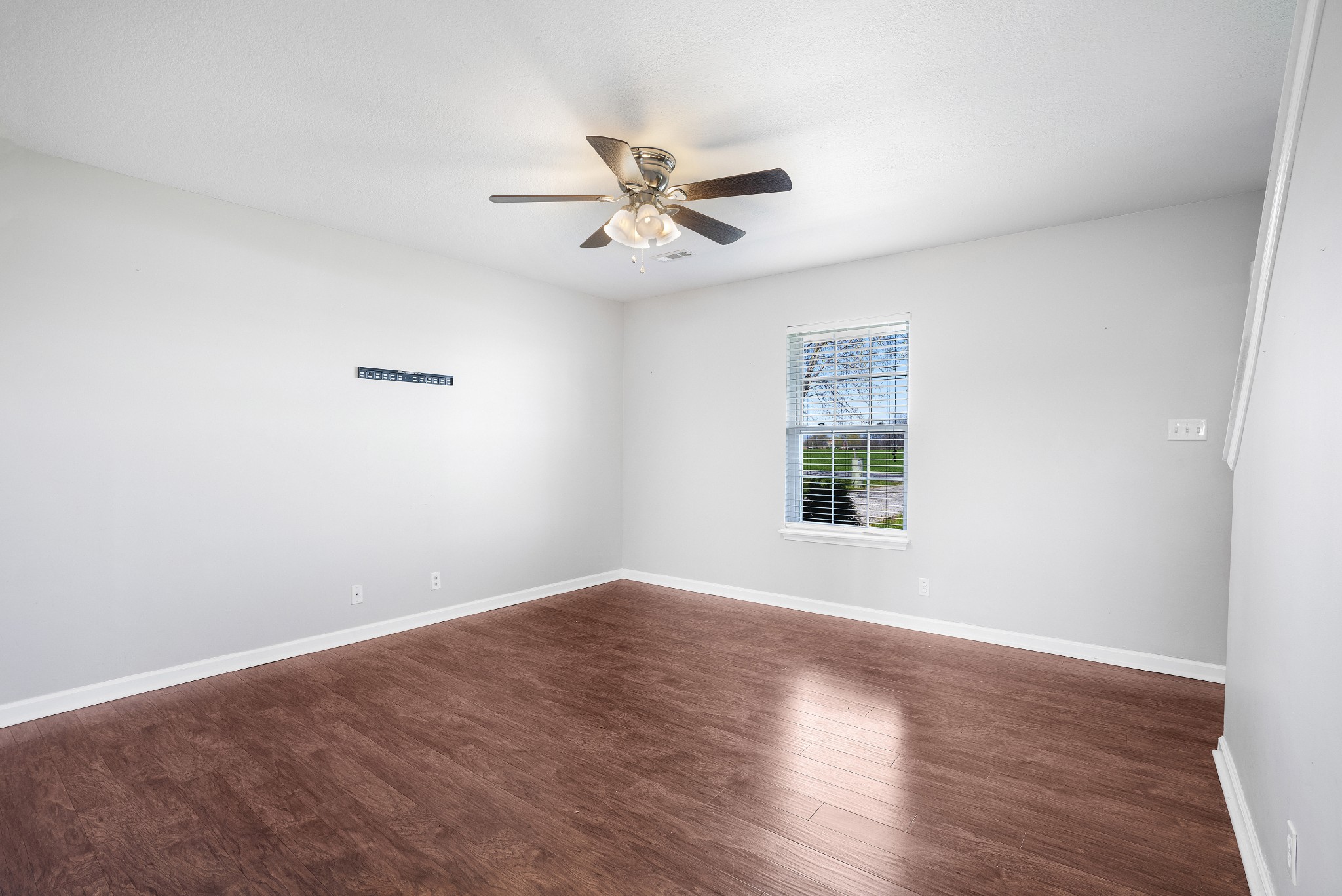 121 Bumpus Mill Road Oak Grove, KY 42262 - Photo 8 of 27 Gallery Image 8