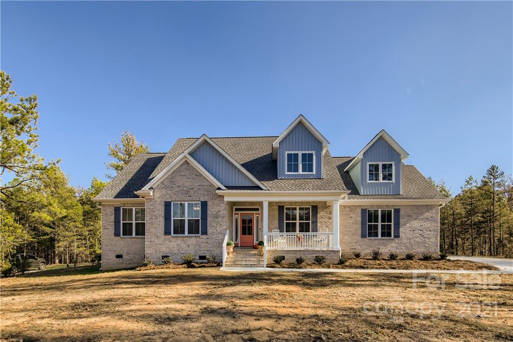 418 Kingsburry Road Clover, SC 29710 - Photo 2 of 28 Gallery Image 2