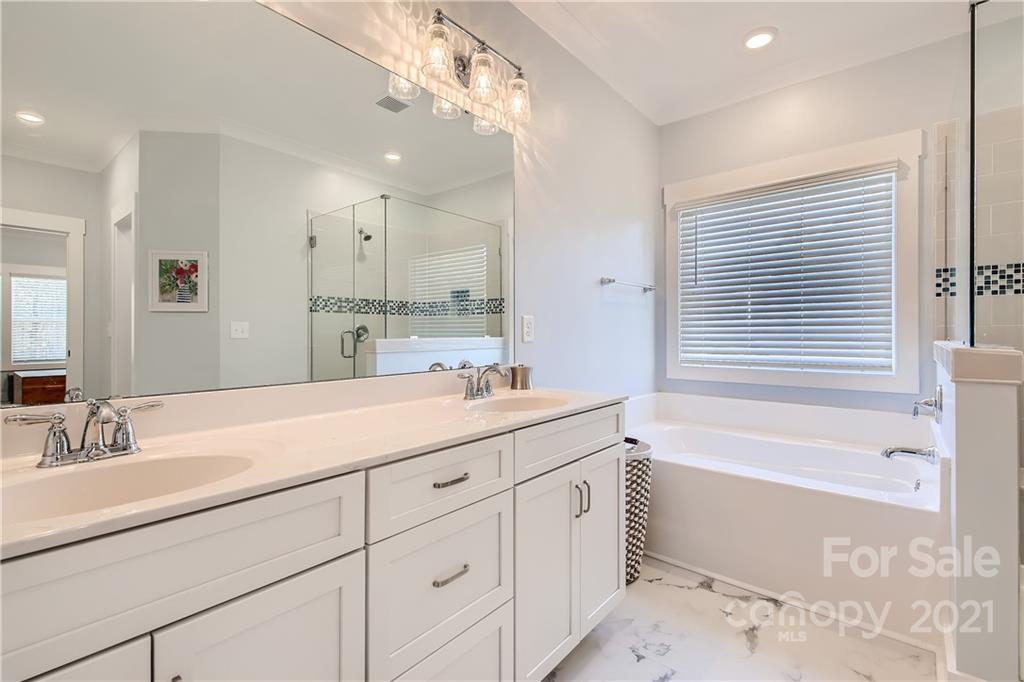 418 Kingsburry Road Clover, SC 29710 - Photo 15 of 28 Gallery Image 15