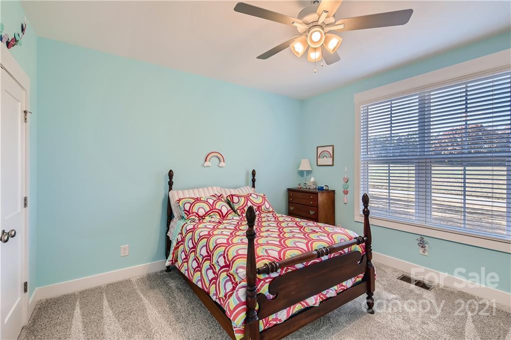 418 Kingsburry Road Clover, SC 29710 - Photo 17 of 28 Gallery Image 17