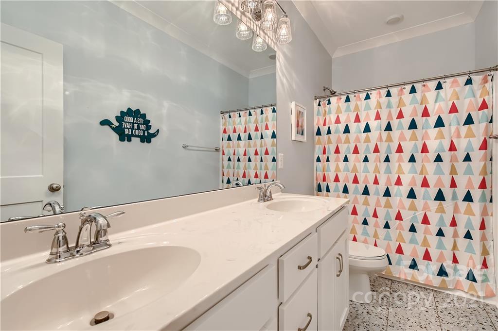 418 Kingsburry Road Clover, SC 29710 - Photo 18 of 28 Gallery Image 18