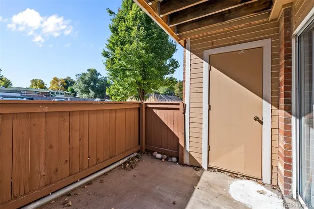 a view of outdoor space