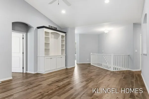 $649,500 | 16480 Springvale Court, Spring Lake, MI 49456