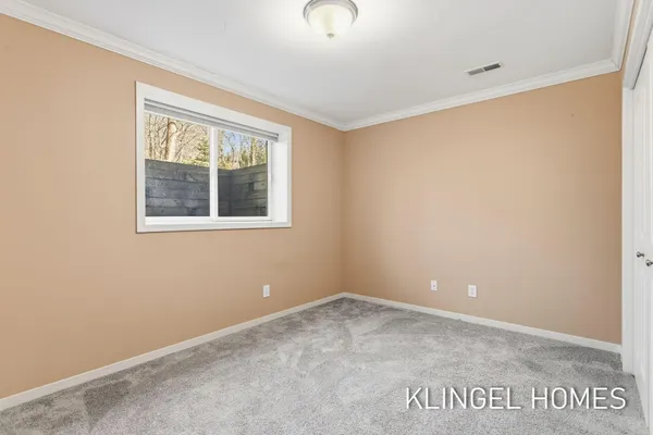 $649,500 | 16480 Springvale Court, Spring Lake, MI 49456