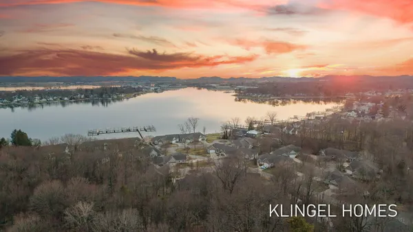 $649,500 | 16480 Springvale Court, Spring Lake, MI 49456