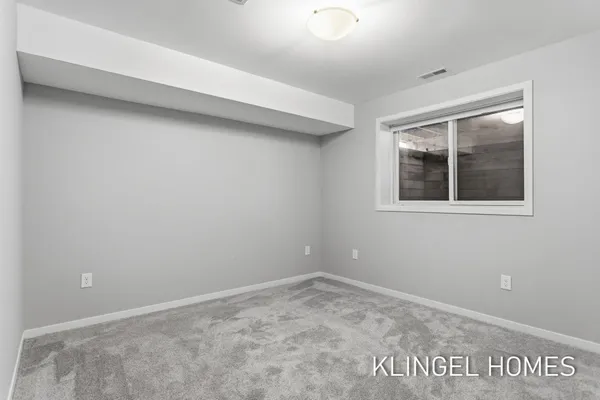 $649,500 | 16480 Springvale Court, Spring Lake, MI 49456