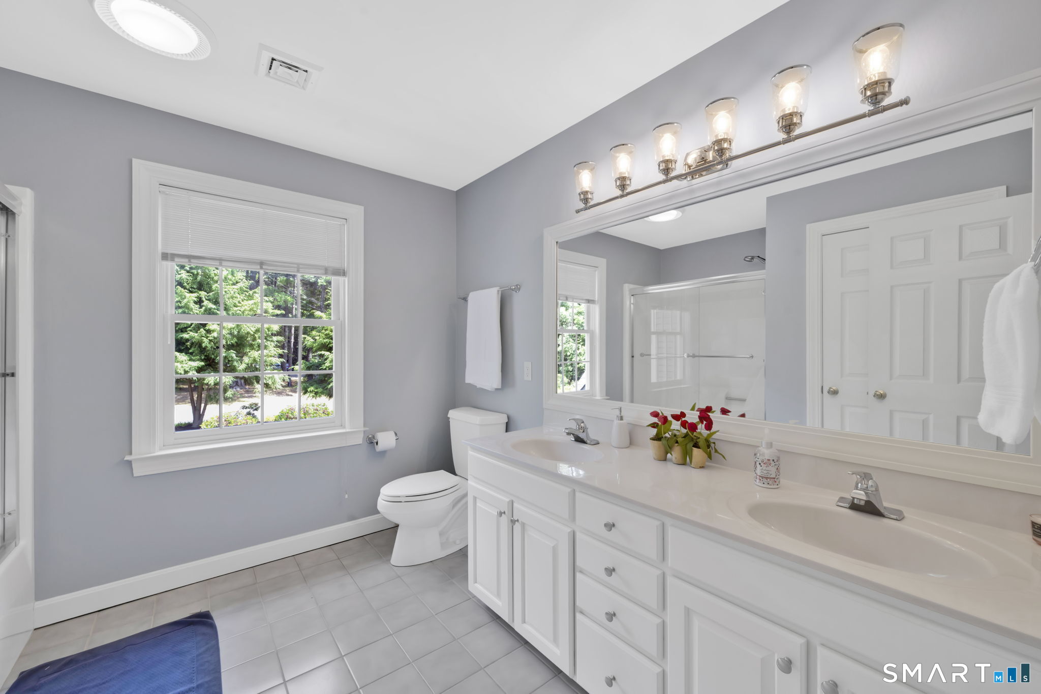 11 Whitman Pond Road Simsbury, CT 06070 - Photo 30 of 40