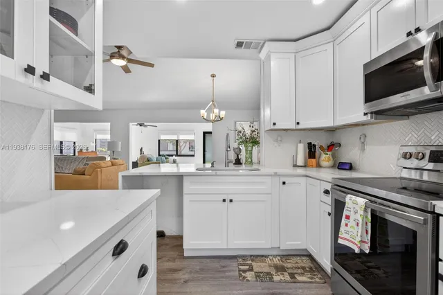 $375,000 | 2104 Southwest 17th Circle, Deerfield Beach, FL 33442