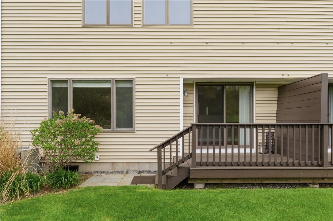 50 Abbott Run Valley Road, Unit 1604 Cumberland, RI 02864 - Photo 3 of 30